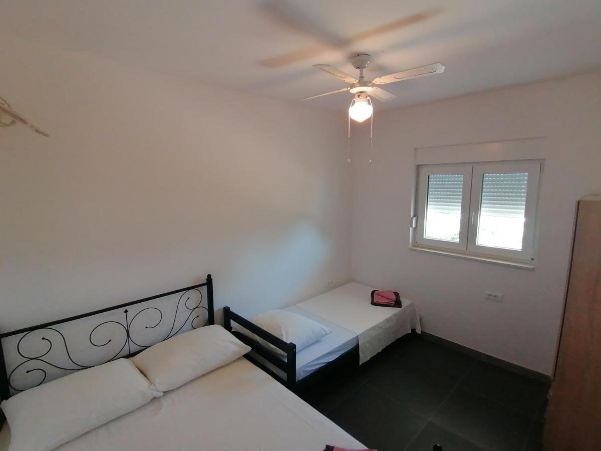 Villa Marta 3 Bedrooms, 2 Baths And Pool Kastel Stafilic Ngoại thất bức ảnh