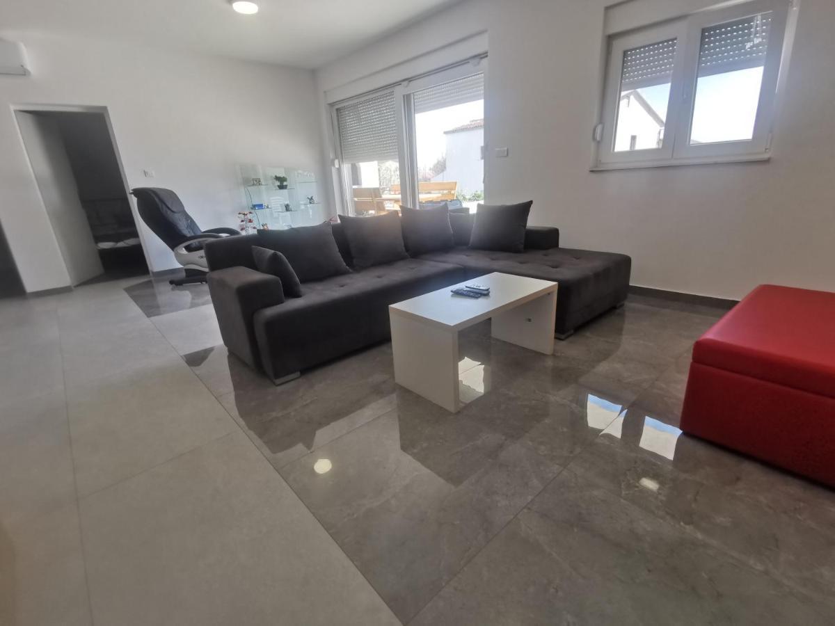 Villa Marta 3 Bedrooms, 2 Baths And Pool Kastel Stafilic Ngoại thất bức ảnh