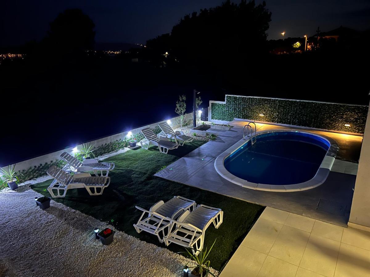 Villa Marta 3 Bedrooms, 2 Baths And Pool Kastel Stafilic Ngoại thất bức ảnh